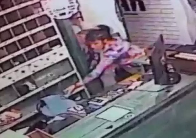 1522874608731