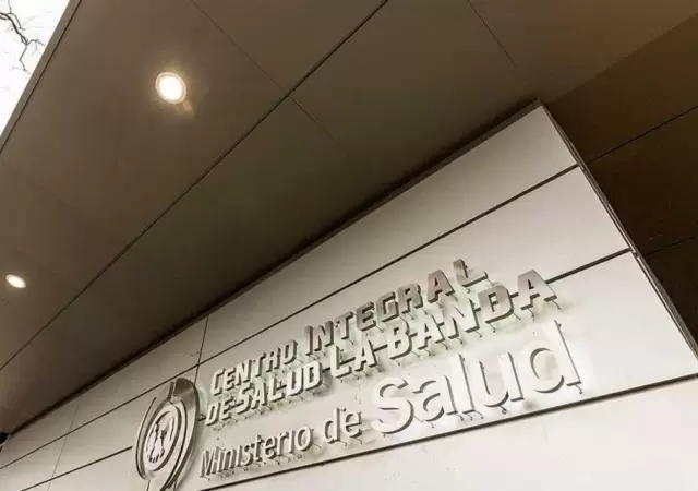 1525355472673
