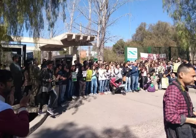 1536076028742