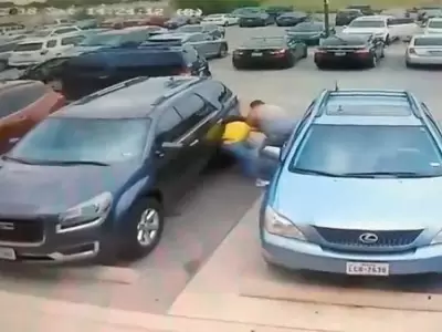 1539697768175