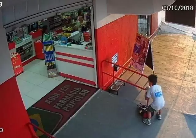 1539350256214