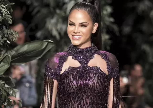 natti-natasha-vestido-hot-en-instagram