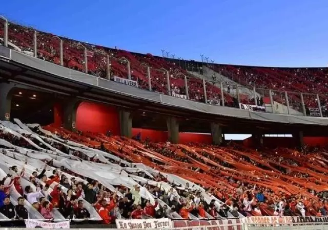 hinchada-de-river-superfinal-boca-copa-libertadores