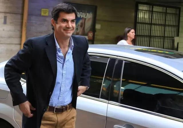 urtubey-gobernador-salta-sueldo-plata-trabajo