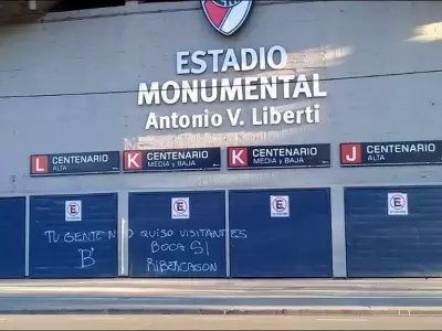 Monumental