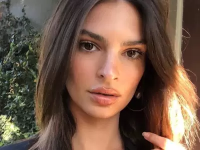 Emily-Ratajkowski-instagram
