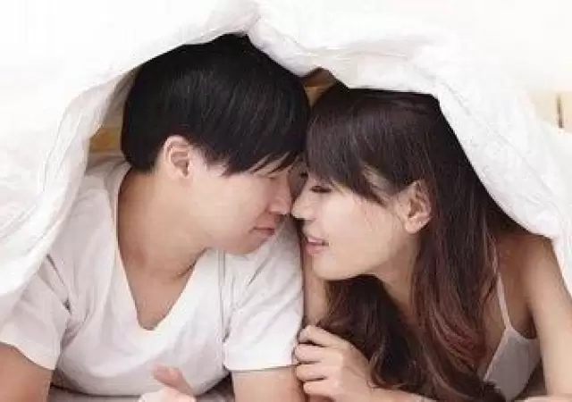 chinos-pareja