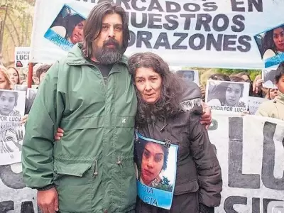 Luc�a-P�rez-padres-2