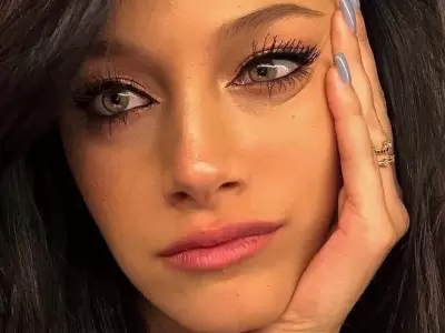 oriana-sabatini-paulo-dybala-ba�era-foto-hot-instagram-2