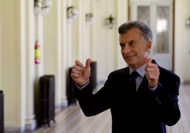 Macri-va
