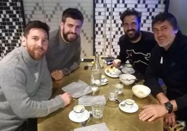 Messi-Fabregas-Pique-1920