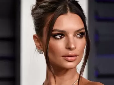 Emily-Ratajkowski-cola-cuerpo-fotos-novio-instagram-video-hot-5