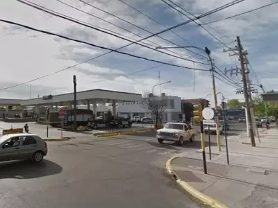 robo-policiales-mendoza-ladrones-hoy-auto