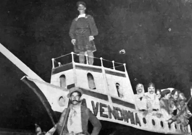 Carro-Carabela-introductor-de-la--Vid-en-Mendoza,-Vendimia-de-1913---credito-Mendoza-Antigua