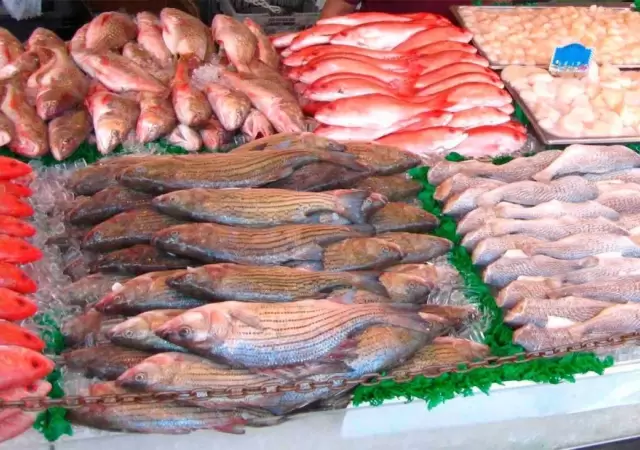 555473_venta_de_pescados_cuaresma