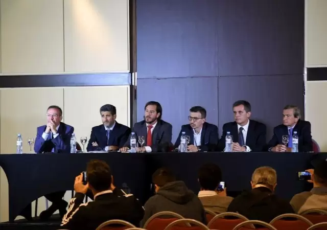 Conferencia-Superliga
