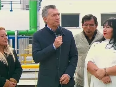 Macri-3