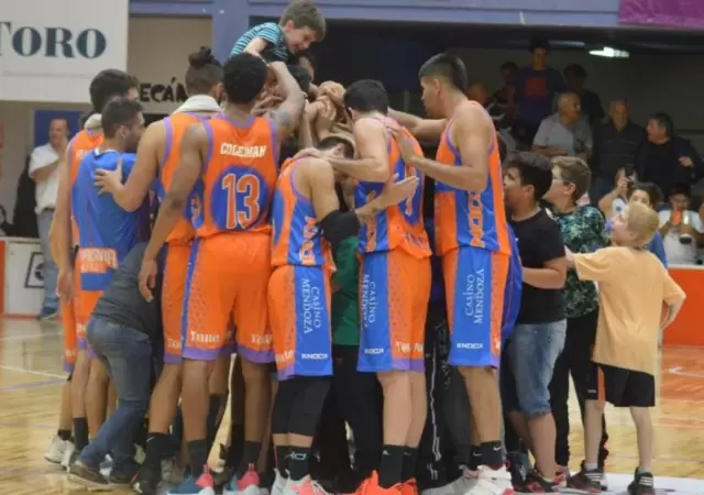 Rivadavia-Basquet