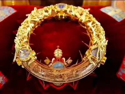 catedral-notre-dame-tesoros-reliquias-corona-de-espinas