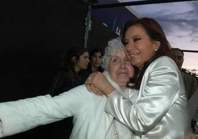 Ofelia-Wilhelm-fotos-muerte-cristina-madre-hoy-cfk-2