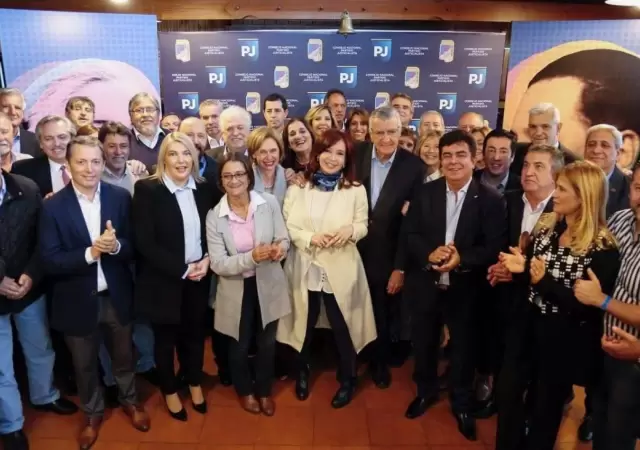 alberto-fern�ndez-cristina-kirchner-elecciones-candidatos-2
