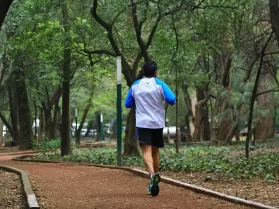 gente-corriendo-parque