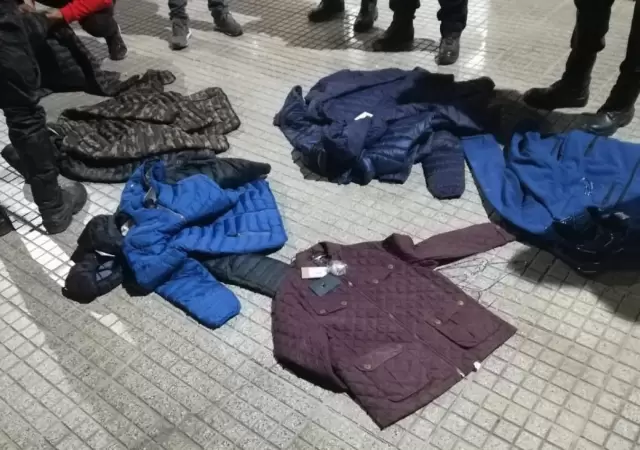 ladrones-robo-�tomo-camperas-policiales-mendoza