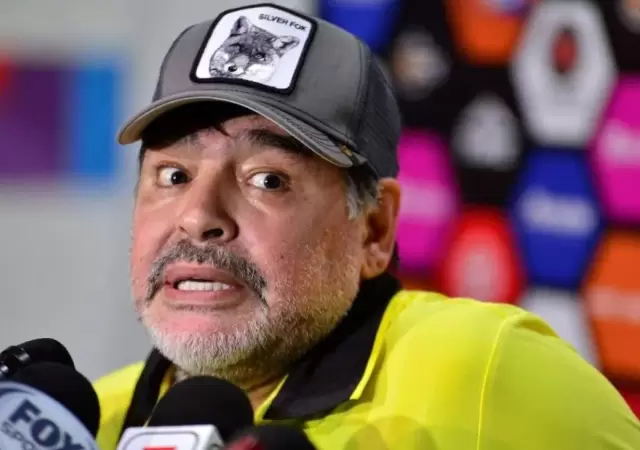 Diego-Maradona