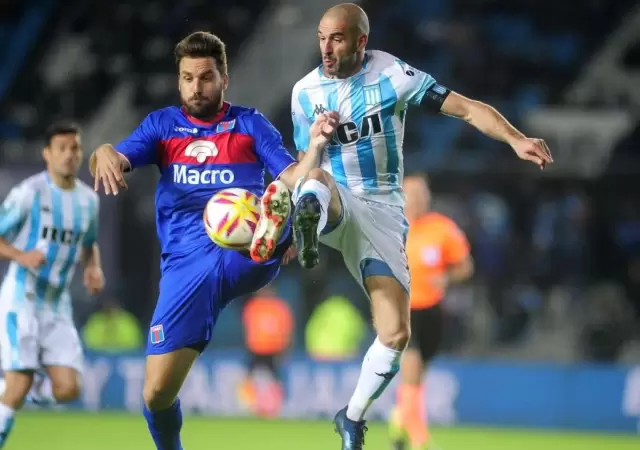 Racing-Tigre1