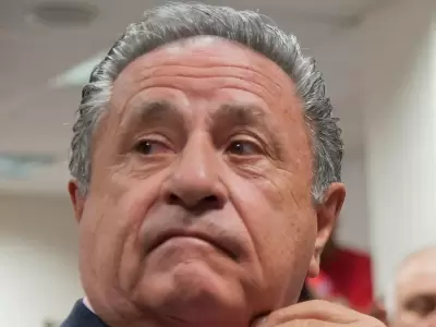 duhalde-recomendo-aconsejo-a-macri-no-presentar-postularse-a-la-reeleccion-candidato-a-presidente-2019-argentina