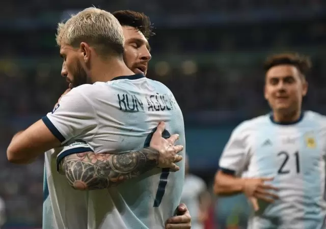 Kun-Ag�ero-copa-am�rica