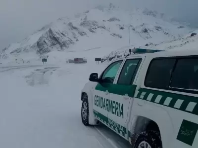 gendarmera-camiones-varados-nieve