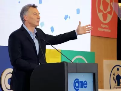 macri-came