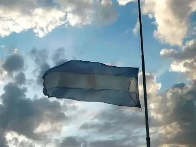 tragedia-micro-tucum�n-lista-fallecidos-duelo-personas-mendoza