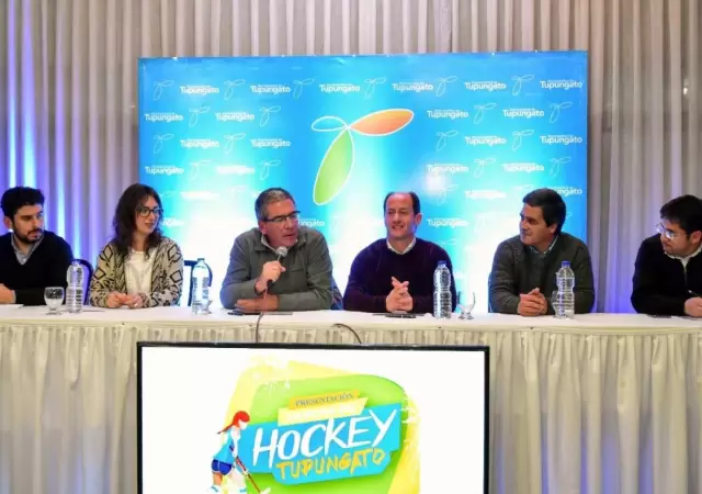 Presentaci�n-obra-de-Cancha-de-Hockey-Tgto3