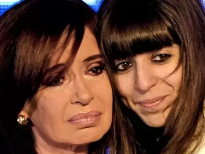 cristina-y-florencia-kirchner-video-twitter-649440