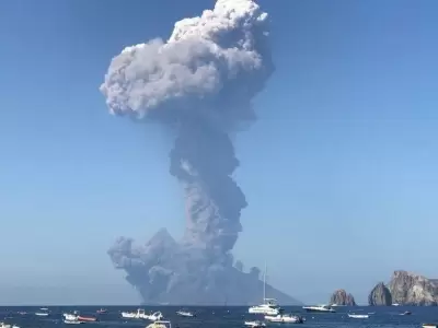 volc�n-italia-erupci�n-fotos-video-Stromboli-2