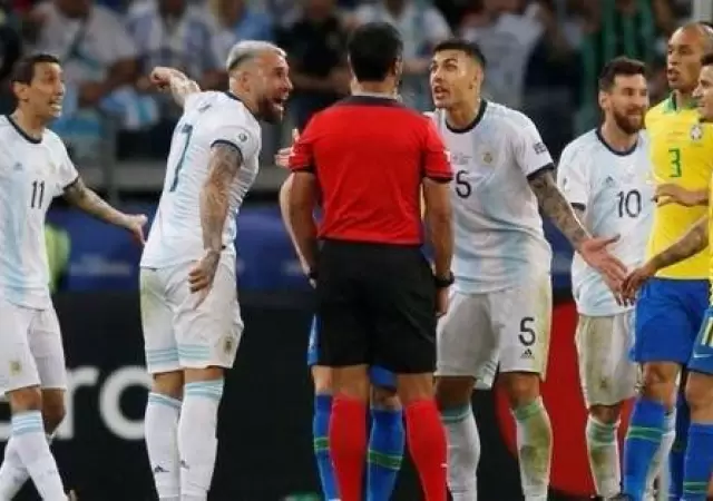 Argentina-VAR