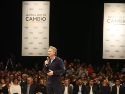 juntos-por-el-cambio-en-vivo-mendoza-auditorio-angel-bustelo-2019-macri-pichetto-cornejo-acto