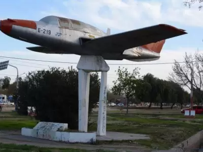 avion-de-la-rotonda-mendoza