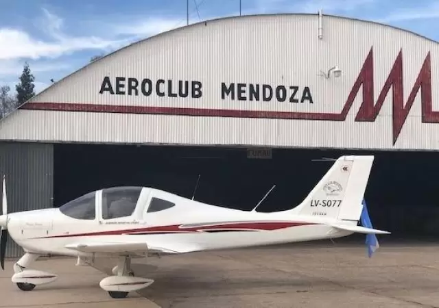 Aeroclub Mendoza.
