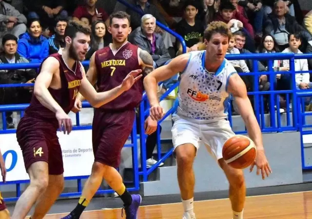 mendoza-basquet