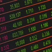 Wall Street impulsa a la Bolsa: acciones argentinas suben hasta 6,9% tras el feriado