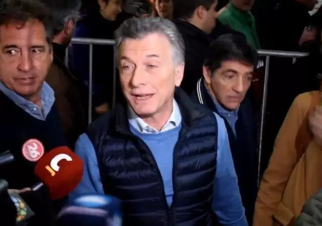 Macri-2