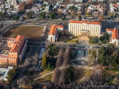 CASA-DE-GOBIERNO-Y-PALACIO-DE-JUSTICIA