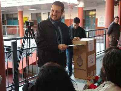lautaro-jim�nez-voto-paso-2019