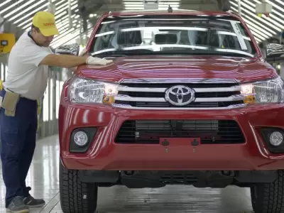 hilux-toyota