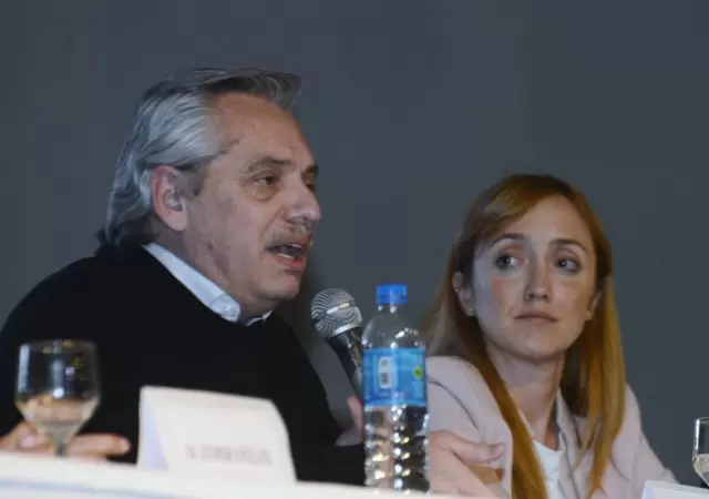 Alberto-Fern�ndez-Mendoza-Frente-de-Todos