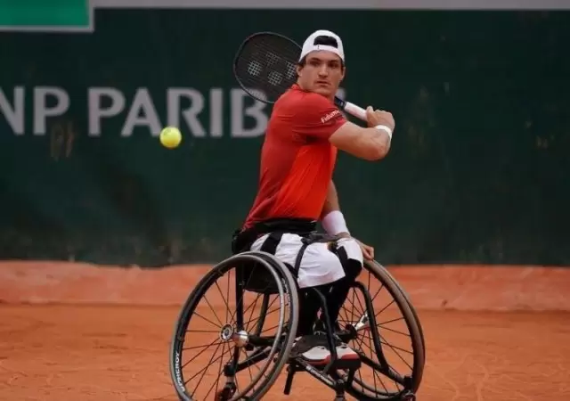 Fernandez-tenis