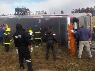 tragedia-de-tucuman-polemica-reclamo-de-familiares-micro-sin-seguro-mendoza-agencia-de-viajes-merval